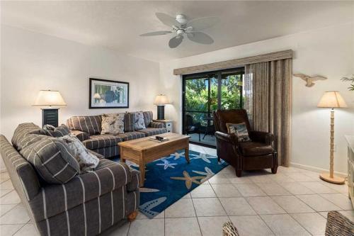 Apartamento East Gulf Condo #1041