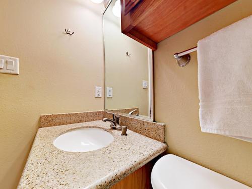 Apartamento 112 East Oleander Condo Unit 4