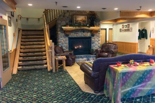 Hotel White Oak Inn And Suites