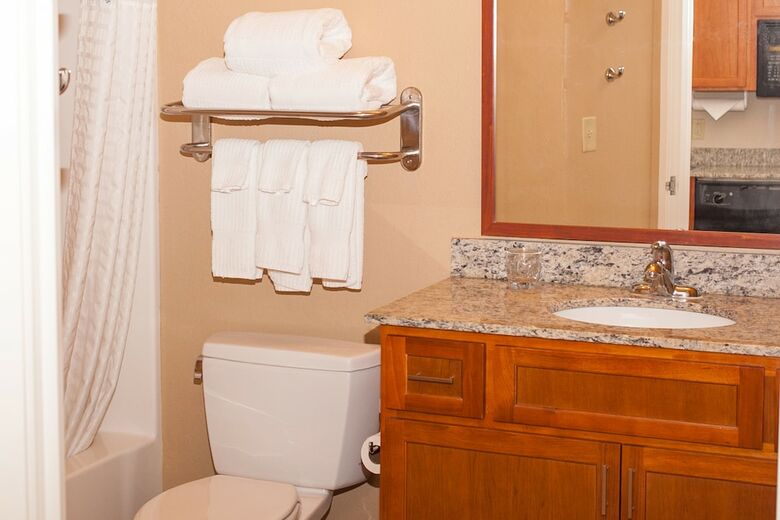 Hotel Candlewood Suites - Logan