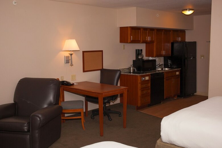 Hotel Candlewood Suites - Logan