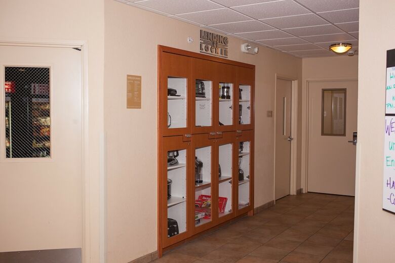 Hotel Candlewood Suites - Logan