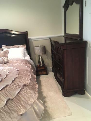 Apartamento Very Clean Spacious Basement (Private Entrance)