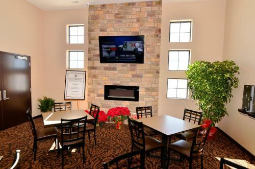 Hotel Cobblestone Inn & Suites - Holstein