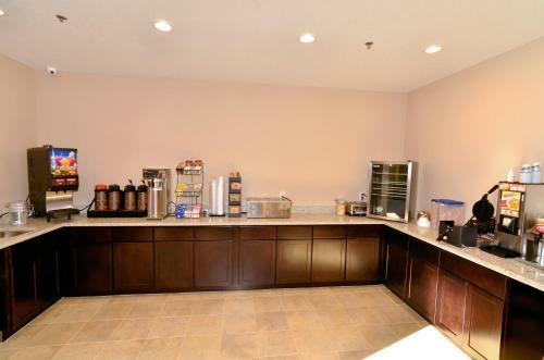 Hotel Cobblestone Inn & Suites - Holstein