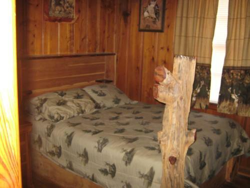 Lodge Carolina King Retreat