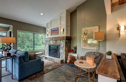 The Garrison Hotel & Suites Dover-durham, Ascend Hotel Collection