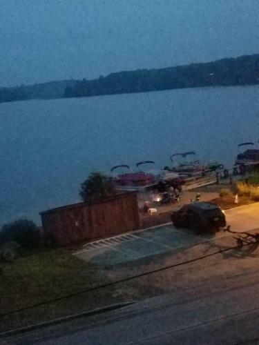 Hotel Fife Lake Lodging