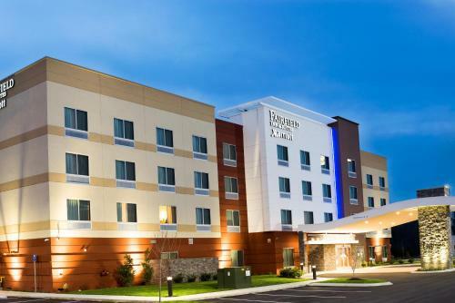 Hotel Fairfield Inn & Suites By Marriott Dickson