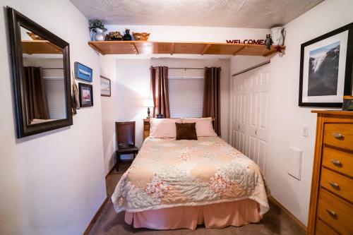 Bears Den B&B And Lodging