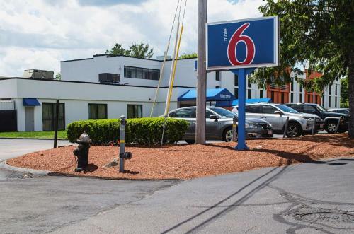 Hotel Motel 6 Brockton