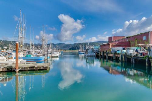 Fisherman's Dream Boat House