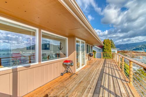 Fisherman's Dream Boat House