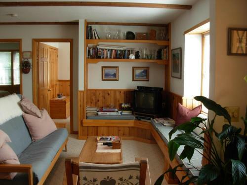 Alaska Chalet Bed & Breakfast