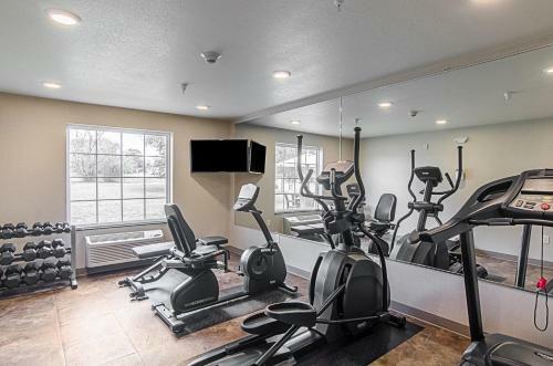 Hotel Cobblestone Inn & Suites - Guernsey