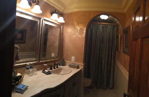 Bed & Breakfast Louisiana Cajun Mansion
