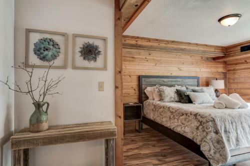 Glade Mountain Top Retreat Cabin