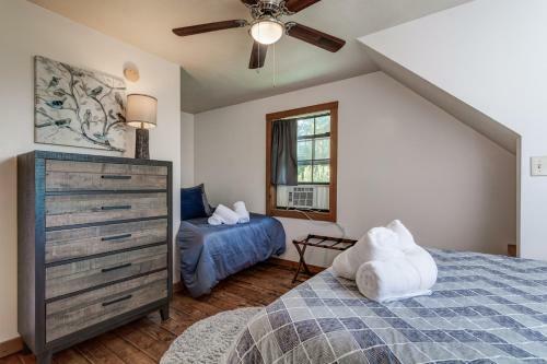 Glade Mountain Top Retreat Cabin