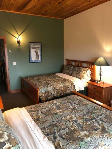 Comstock Premier Lodge Llc