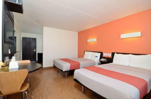 Hotel Motel 6 South Haven