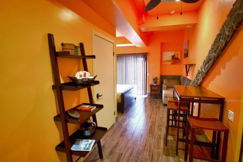 Nomads Hotel