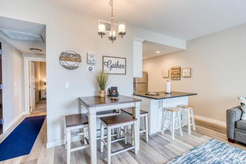 Sand & Sea: Pacific View (110)