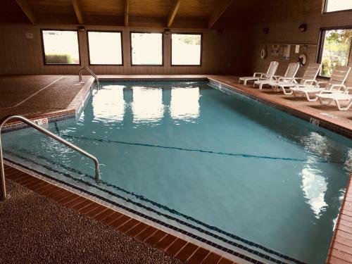 Hotel Regency Inn And Suites