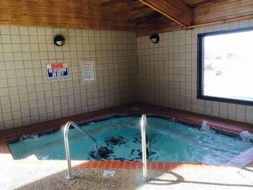 Hotel Regency Inn And Suites