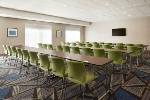 Hotel Holiday Inn Express & Suites - Cincinnati South - Wilder