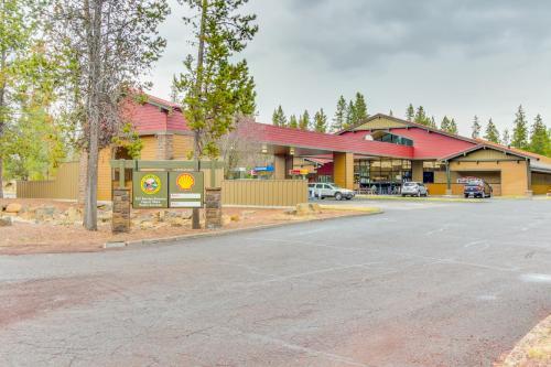 Golden Eagle Lane 17 | Discover Sunriver