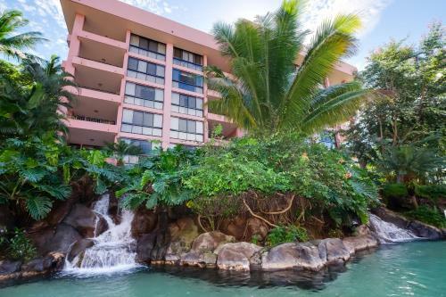 Apartamentos Kahana Falls Resort