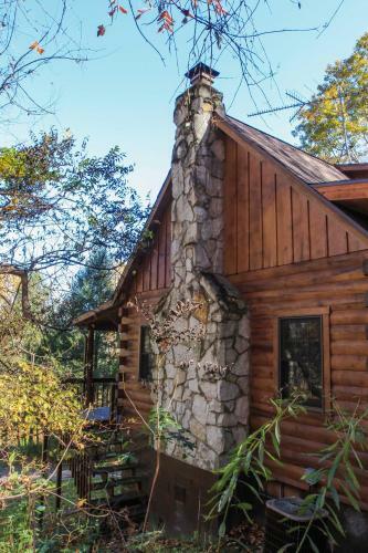 Pioneer - Hocking Hills Cabin