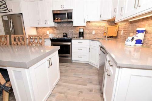 Apartamento East Gulf Condo #421