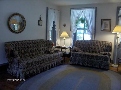 Blue Rock Bed And Breakfast