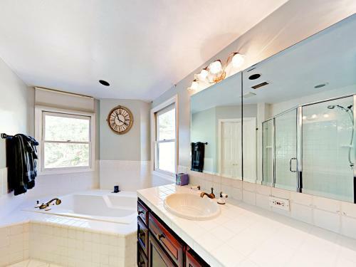 8371 Los Osos Road Home