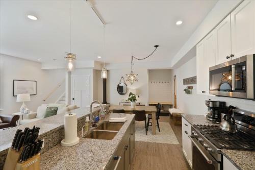 Brewster Haus At Village Walk D