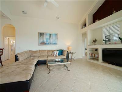 Villa Youppie, Sarasota