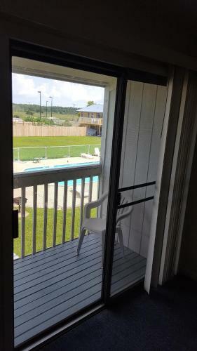 Somers Cove Motel