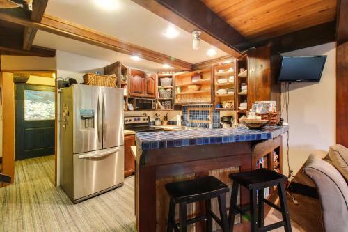 Hyak Duplex Cabin