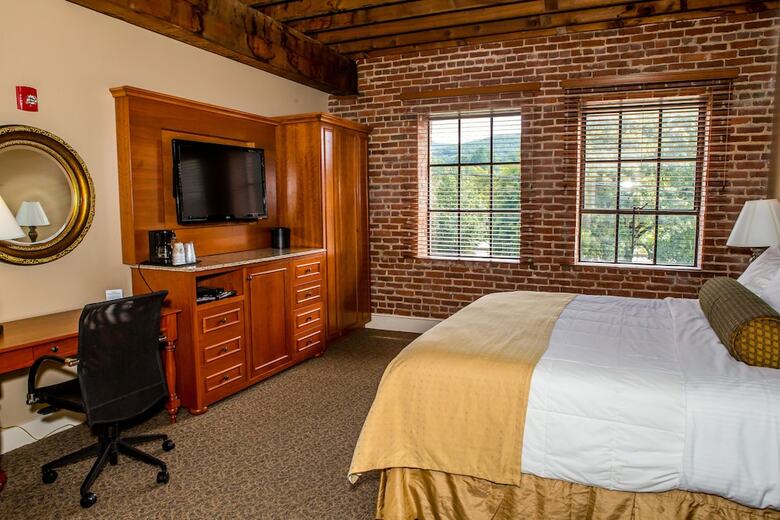 Hotel Jackson Park Inn