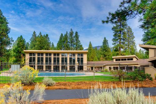 Black Butte Ranch: Partridge Foot Cabin Lot #rr83