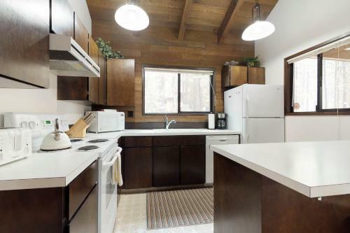 Black Butte Ranch: Partridge Foot Cabin Lot #rr83