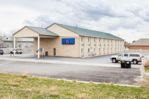 Motel 6 Rigby