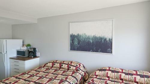 Hotel Caribou Gem