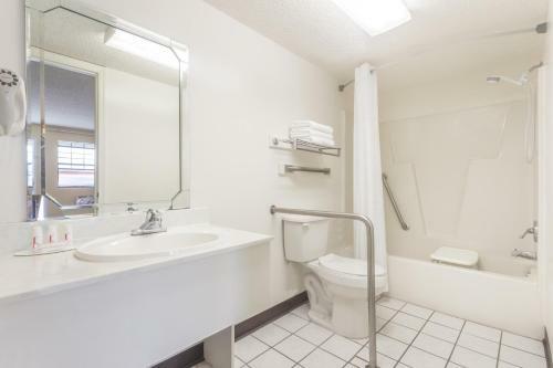 Hotel Days Inn By Wyndham Madison