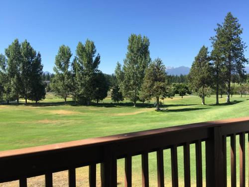 Apartamento Lake Shastina Golf Resort