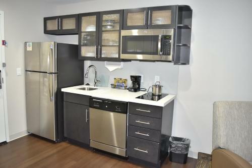 Hotel Candlewood Suites Independence