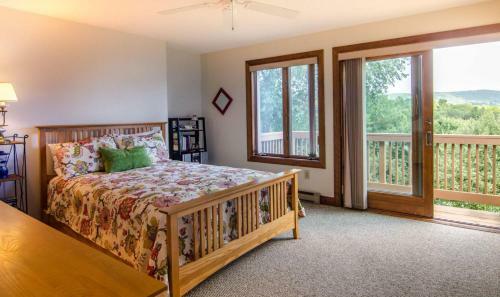 Saltbox By Carefree Quechee Vacations