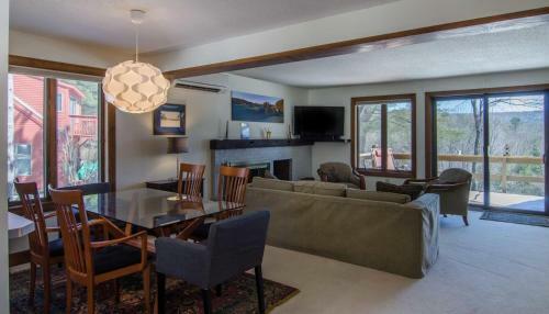 Saltbox By Carefree Quechee Vacations