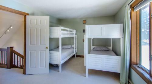 Saltbox By Carefree Quechee Vacations